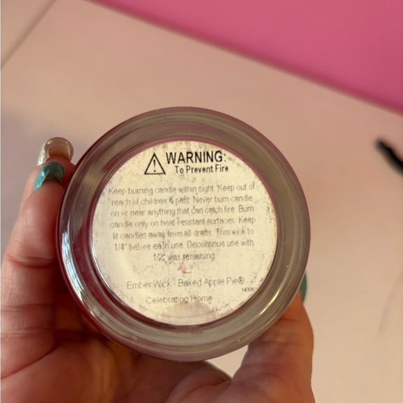 Ember Wick Baked Apple Pie Candle Set - Picture 3 of 5